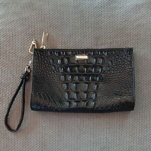 Brahmin DAISY Black Melbourne Croc Wristlet- NWT